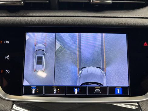 Used 2022 Cadillac XT5 Premium Luxury w/ Technology Package AWD/4WD image 30