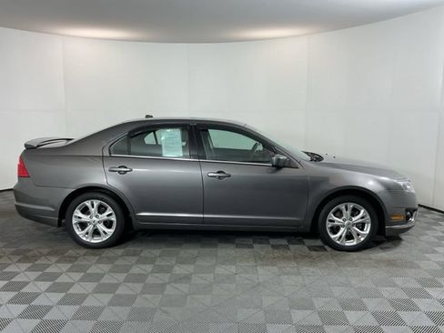 Used 2012 Ford Fusion SE image 4