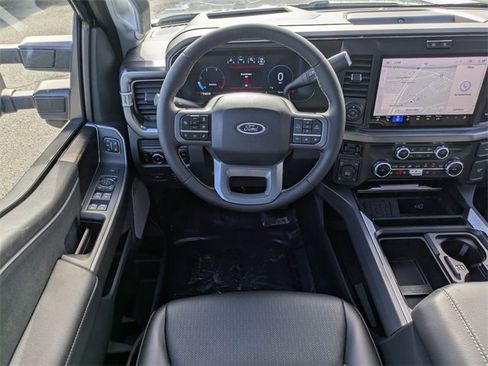 New 2025 Ford F250 Lariat w/ Lariat Ultimate Package image 30