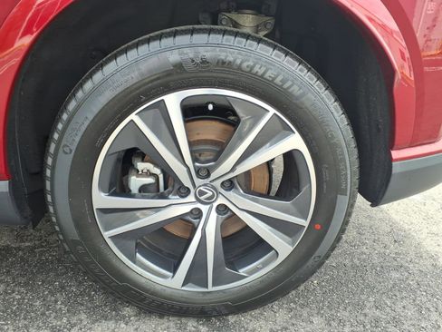 Used 2024 Lexus RX 350 Premium w/ Accessory Package (Z1) image 17