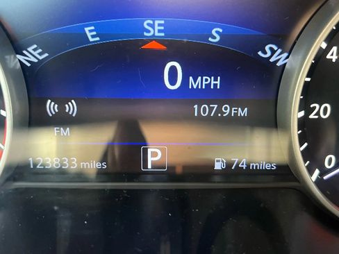 Used 2019 Nissan Murano Platinum AWD/4WD image 12