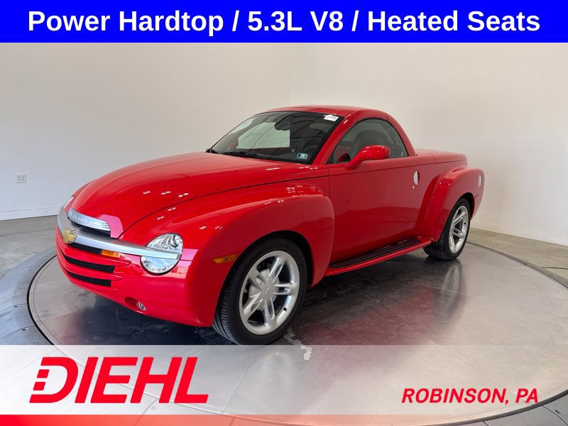 Used 2004 Chevrolet SSR w/ Preferred Equipment Group RWD image 6