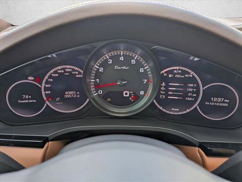 Used 2021 Porsche Cayenne Turbo image 11