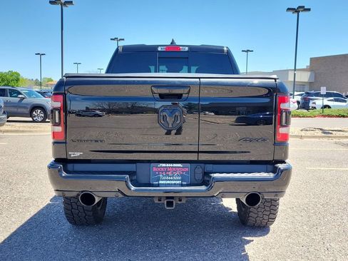 Used 2020 RAM 1500 Limited w/ Black Appearance Package AWD/4WD image 5