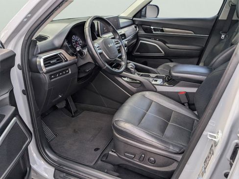 Used 2022 Kia Telluride EX w/ EX Premium Package AWD/4WD image 11