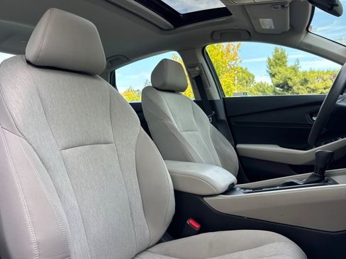 Used 2023 Honda Accord EX image 26