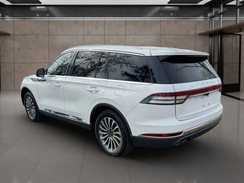 Used 2020 Lincoln Aviator Reserve w/ Equipment Group 201A image 4