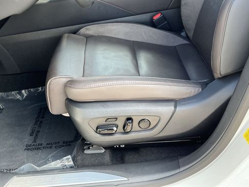 Used 2024 Lexus RX 350 AWD w/ Convenience Package image 11