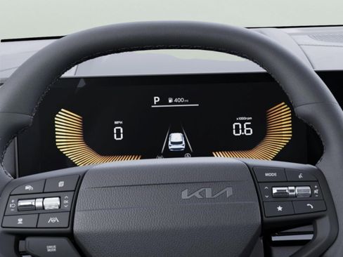 New 2026 Kia Sportage EX FWD image 17