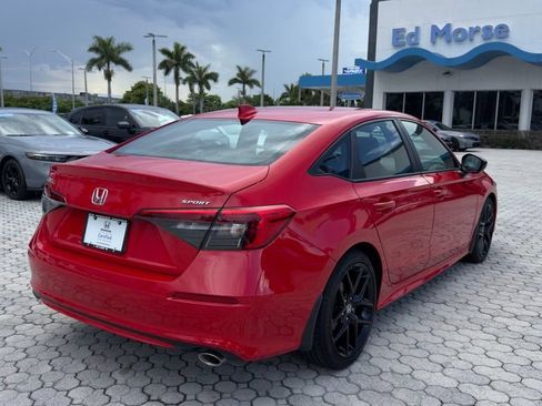 Used 2023 Honda Civic Sport image 11