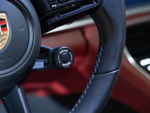 Certified 2023 Porsche Panamera Platinum Edition RWD image 22