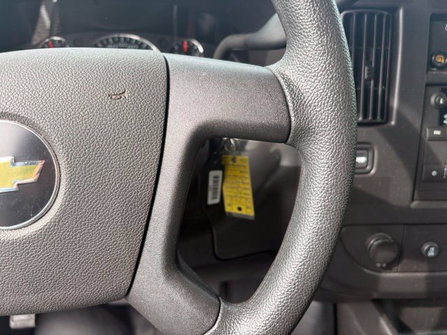 Used 2025 Chevrolet Express 2500 w/ Driver Convenience Package RWD image 32