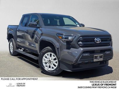 Used 2025 Toyota Tacoma SR5