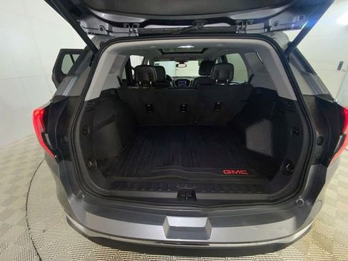 Used 2019 GMC Terrain SLT w/ Preferred Package AWD/4WD image 12