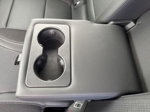 New 2026 Chevrolet Equinox EV LT image 28