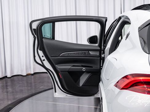 Used 2023 Maserati Grecale Modena image 46