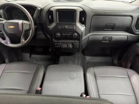 Used 2021 Chevrolet Silverado 2500 W/T w/ WT Convenience Package AWD/4WD image 2
