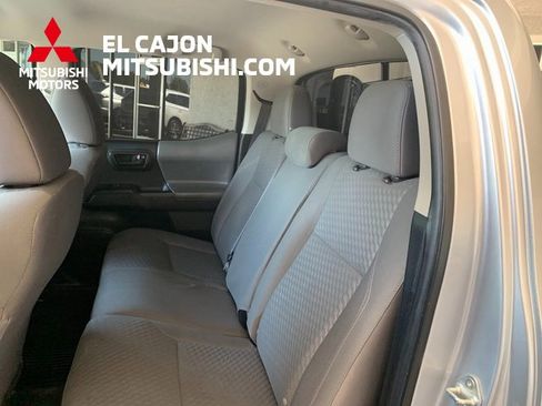 Used 2022 Toyota Tacoma SR image 12