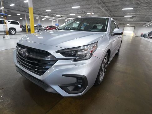 Used 2025 Subaru Legacy Limited AWD/4WD image 12