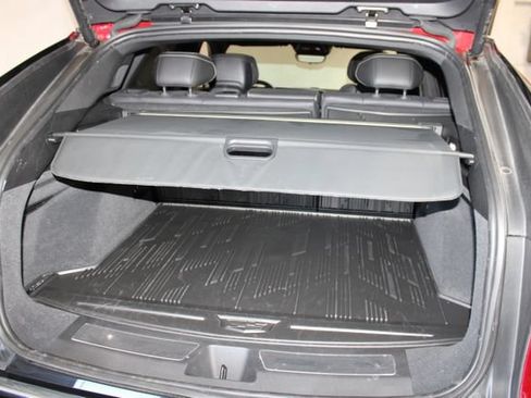 Certified 2025 Cadillac Lyriq Luxury w/ LPO, Floor Liner Package AWD/4WD image 35