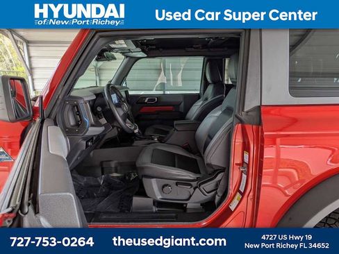 Used 2024 Ford Bronco Black Diamond image 18