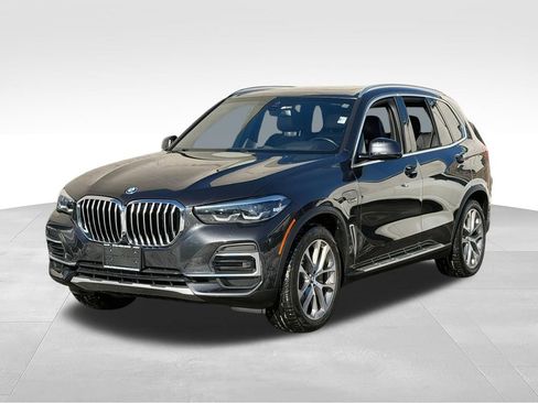 Used 2022 BMW X5 xDrive45e AWD/4WD image 3