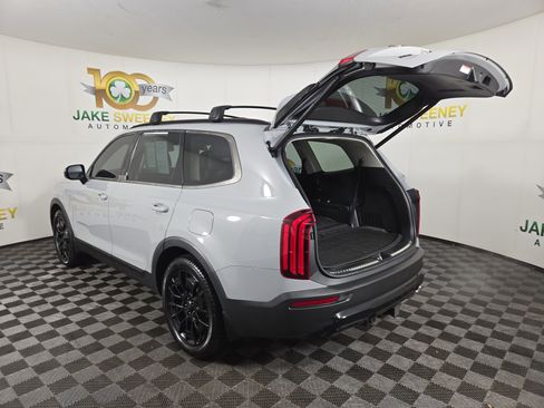 Used 2021 Kia Telluride SX w/ Nightfall Edition Package image 35