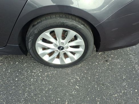 Used 2018 Kia Optima S image 6