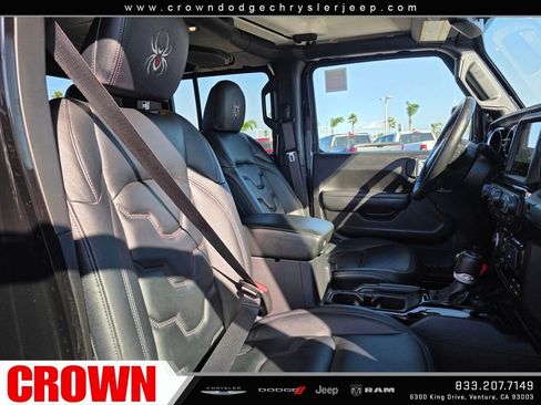 Used 2022 Jeep Gladiator Sport image 16