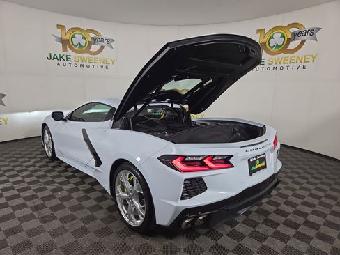 Used 2021 Chevrolet Corvette Stingray Preferred Cpe w/ Engine Appearance Package image 32