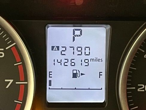 Used 2015 Subaru Forester 2.5i Premium w/ All-Weather Package image 28