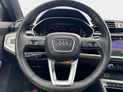 Used 2025 Audi Q3 2.0T Premium w/ Convenience Package AWD/4WD image 26