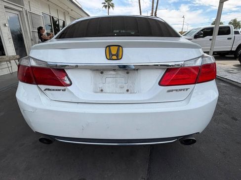 Used 2013 Honda Accord Sport image 11