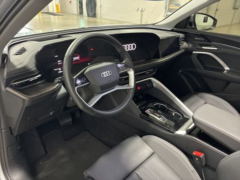 Used 2025 Audi Q5 Prestige image 4