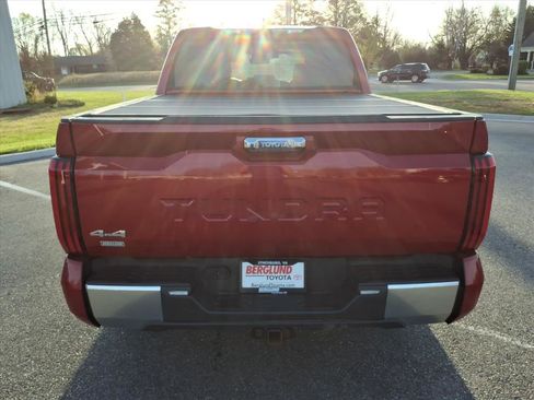Used 2023 Toyota Tundra Limited w/ Power Package image 11