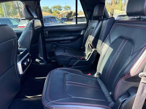 Certified 2022 Ford Expedition Limited image 10
