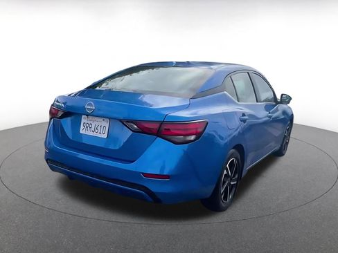 Used 2025 Nissan Sentra SV image 15