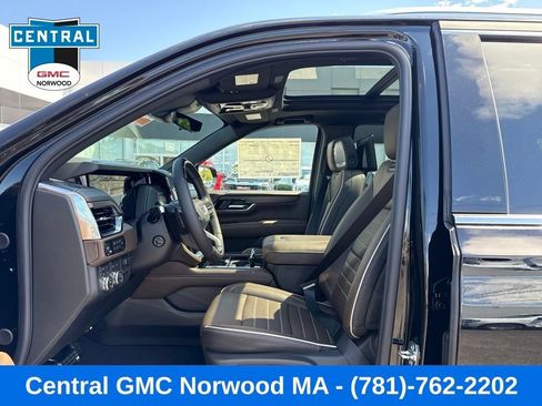 New 2026 GMC Yukon Denali Ultimate AWD/4WD image 15
