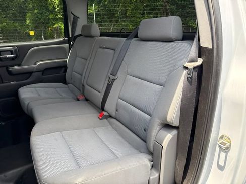 Used 2018 Chevrolet Silverado 2500 W/T w/ WT Convenience Package AWD/4WD image 22