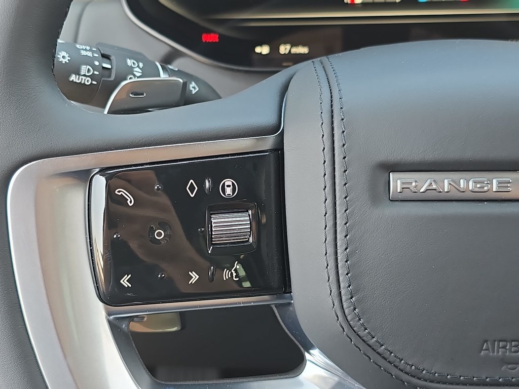 New 2026 Land Rover Range Rover SE AWD/4WD image 19