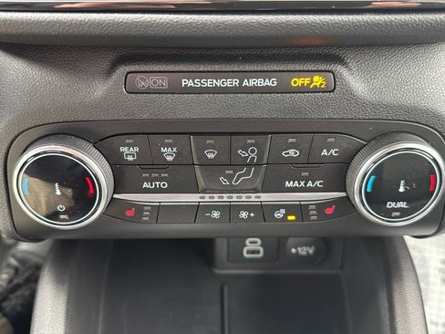 Used 2024 Ford Escape ST-Line w/ Equipment Group 301A image 20