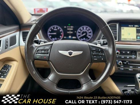 Used 2015 Hyundai Genesis 3.8 w/ Option Group 03 image 28