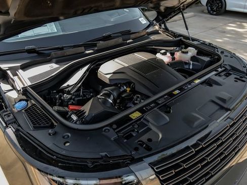New 2026 Land Rover Range Rover SE AWD/4WD image 63