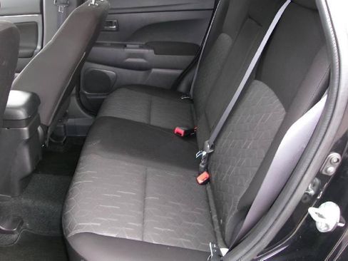 Used 2025 Mitsubishi Outlander Sport ES AWD/4WD image 10