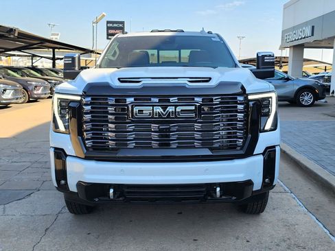 New 2026 GMC Sierra 3500 Denali Ultimate image 8