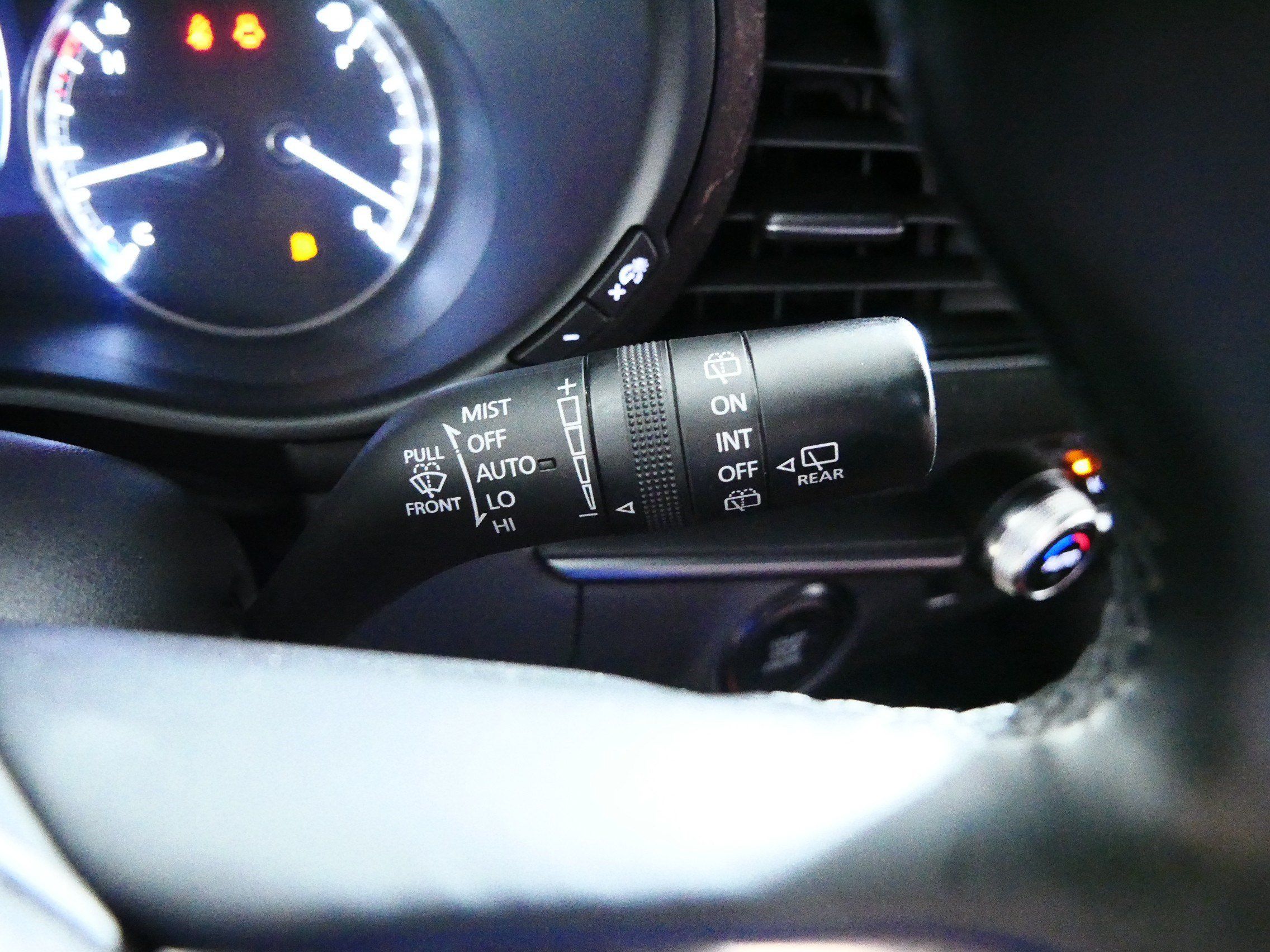 Used 2024 MAZDA MAZDA3 s AWD/4WD image 31