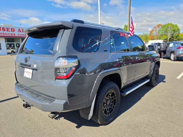 Used 2024 Toyota 4Runner SR5 Premium w/ Moonroof Package AWD/4WD image 7