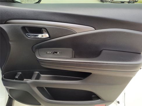 Used 2021 Honda Pilot Special Edition image 26