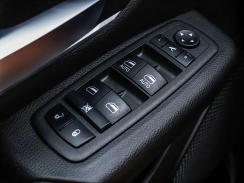 Used 2023 RAM 1500 Big Horn AWD/4WD image 10