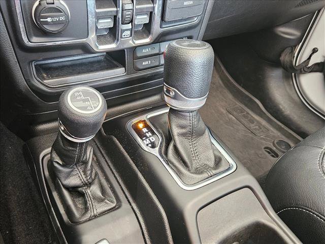 Used 2023 Jeep Wrangler Unlimited Sport AWD/4WD image 10